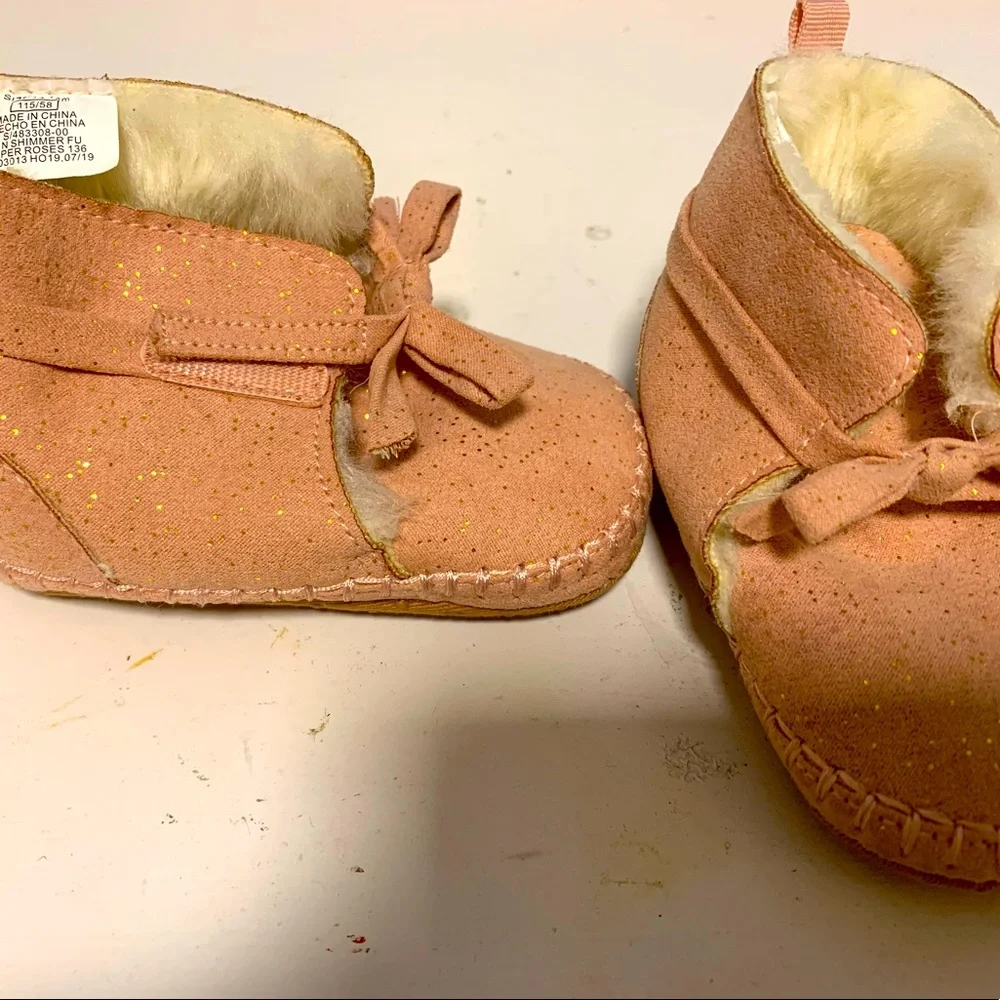 🎉Host Pick🎉 NWOT- Toddler Winter Moccasins - Picture 3 of 6